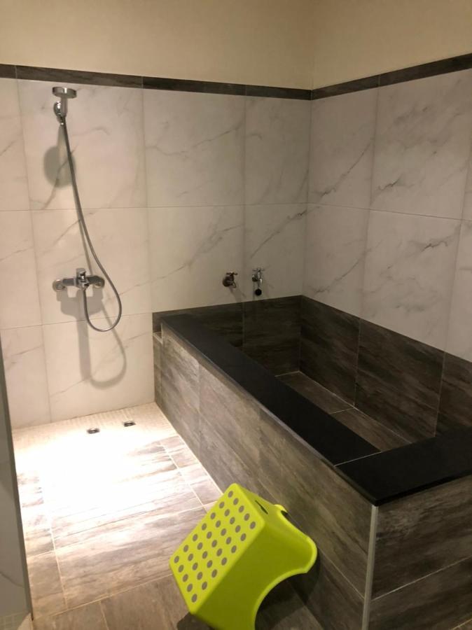Yy Elleys Home Jiaoxi Eksteriør billede