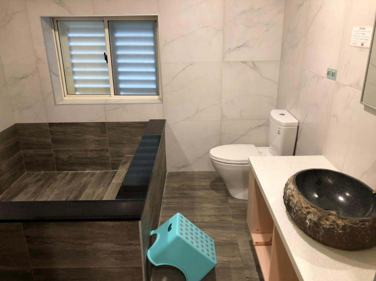 Yy Elleys Home Jiaoxi Eksteriør billede